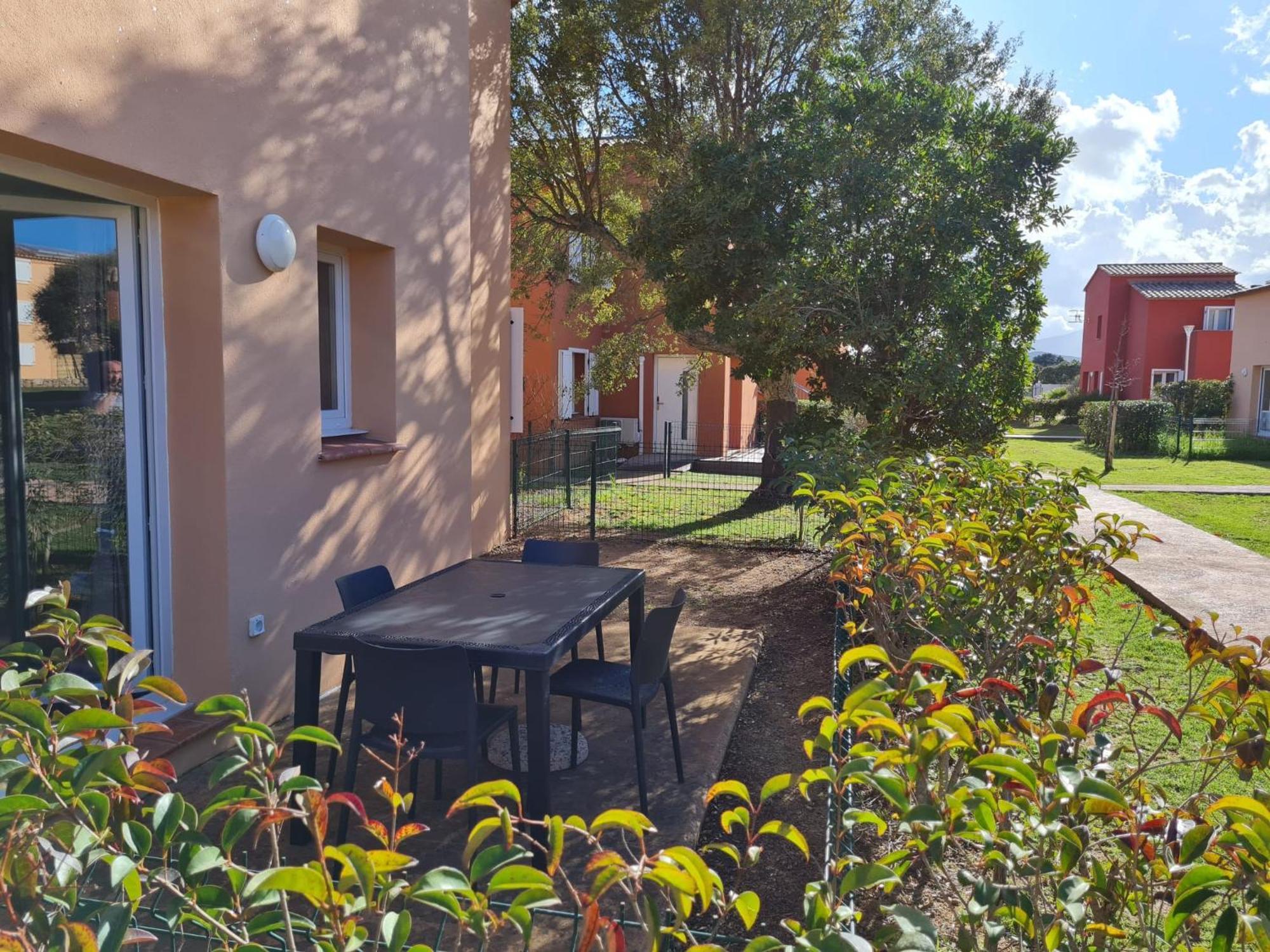 Residence Hoteliere Les Hameaux De Saint Cyprien Appartement 35 M2 1 Chambre Lecci Kültér fotó